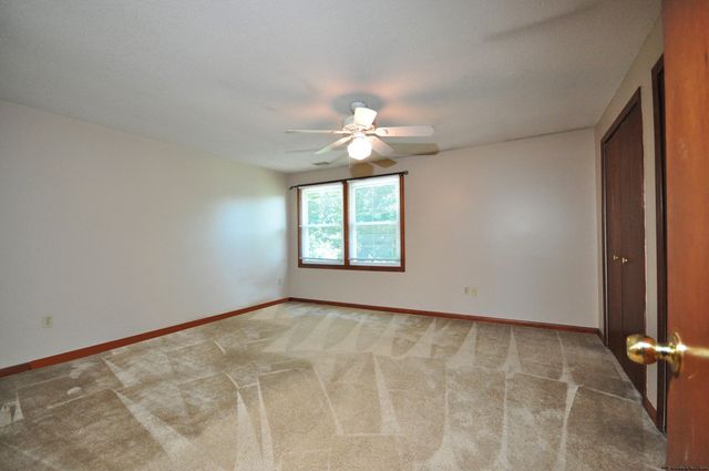 3 Saint Marc Drive P, South Windsor, CT 06074