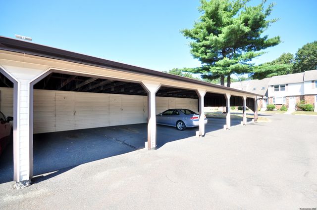 3 Saint Marc Drive P, South Windsor, CT 06074