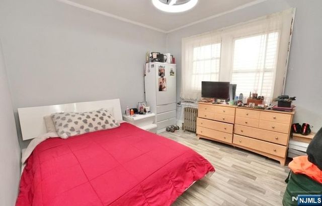 99 Grafton Avenue, Newark, NJ 07104