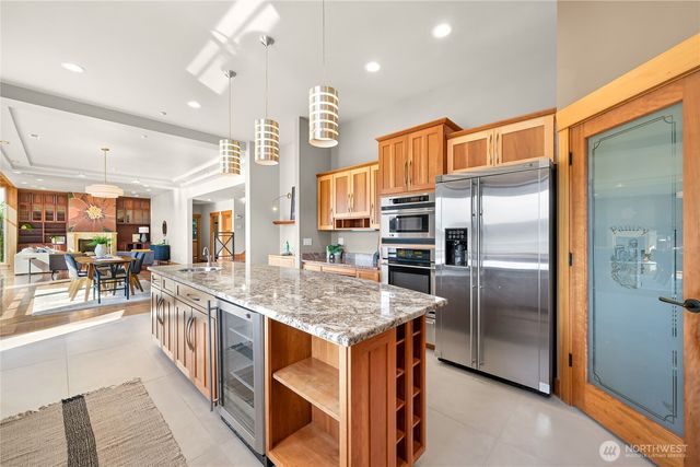 2076 Dellesta Drive, Bellingham, WA 98226