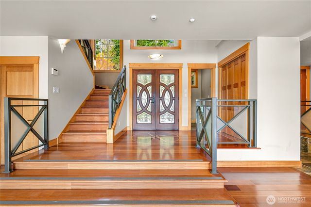 2076 Dellesta Drive, Bellingham, WA 98226