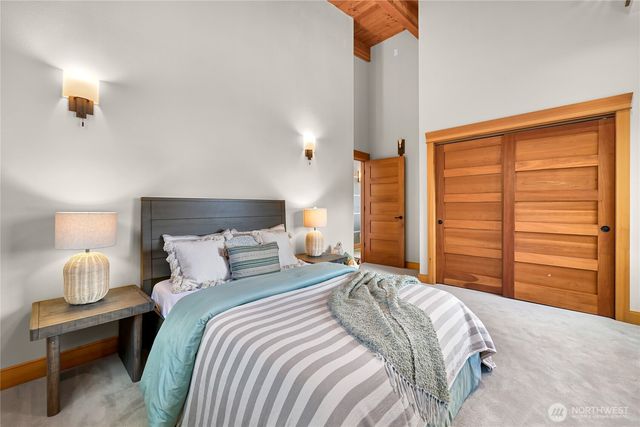 2076 Dellesta Drive, Bellingham, WA 98226