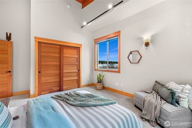 2076 Dellesta Drive, Bellingham, WA 98226