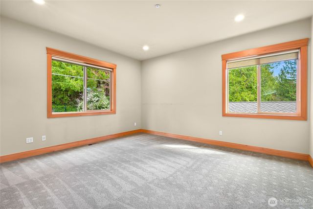 2076 Dellesta Drive, Bellingham, WA 98226