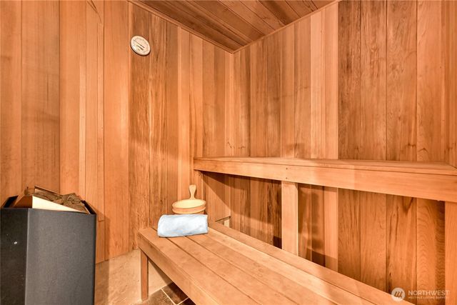 2076 Dellesta Drive, Bellingham, WA 98226