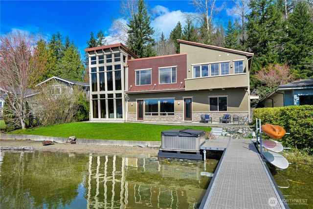 2076 Dellesta Drive, Bellingham, WA 98226