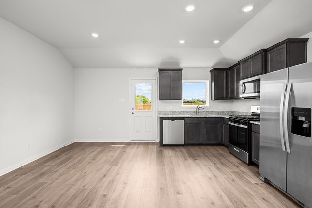 8309 White Wolf Trail, Ponder, TX 76259