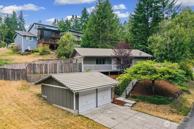 9205 Morning Side Drive NW, Silverdale, WA 98383