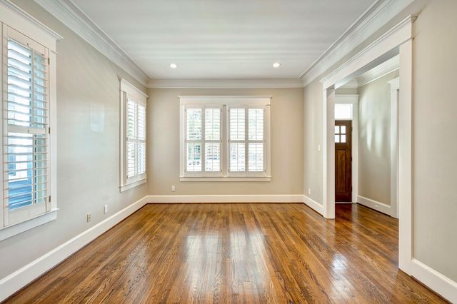 1525 Oxford Street, Houston, TX 77008