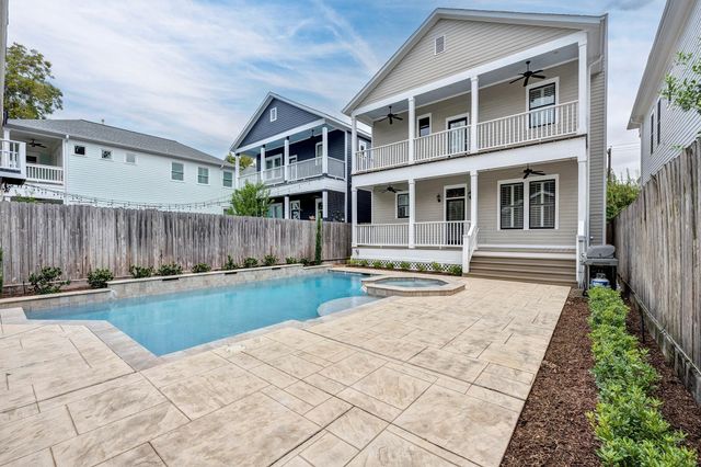 1525 Oxford Street, Houston, TX 77008