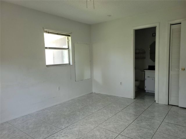 9110 VIA RECREO, New Port Richey, FL 34655