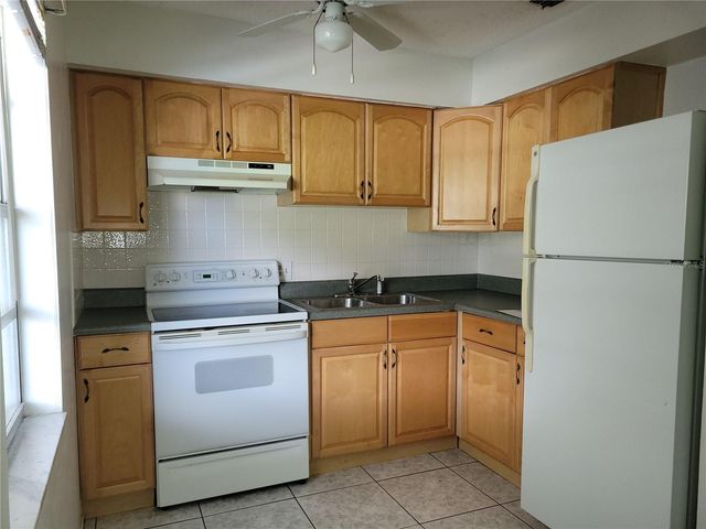 9110 VIA RECREO, New Port Richey, FL 34655