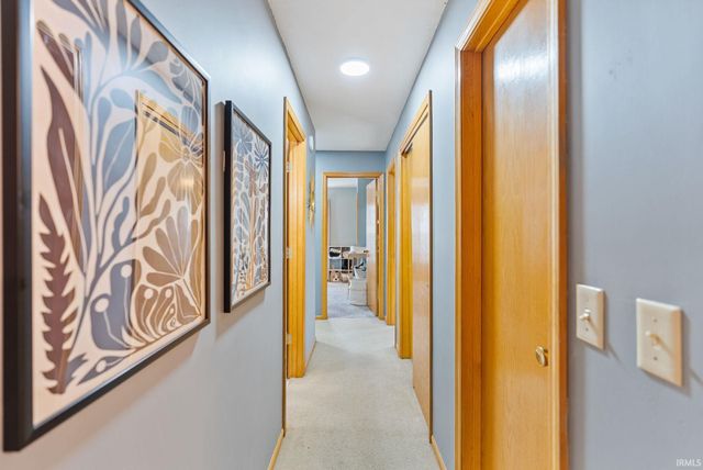 9902 Spur Creek Court, Fort Wayne, IN 46825