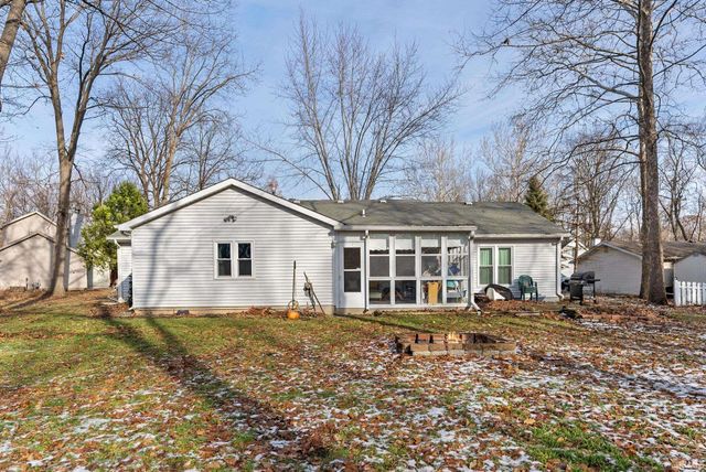 9902 Spur Creek Court, Fort Wayne, IN 46825