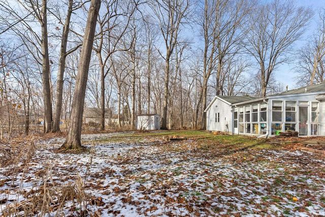 9902 Spur Creek Court, Fort Wayne, IN 46825