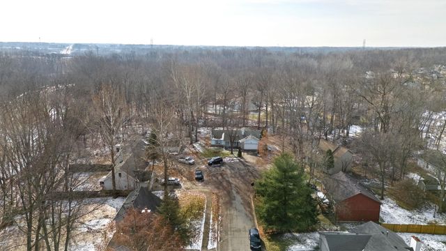 9902 Spur Creek Court, Fort Wayne, IN 46825