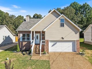 4441 Winton Dr, Antioch, TN 37013