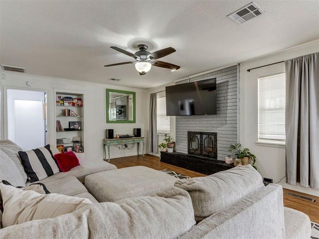 1610 SW 70th Street, Oklahoma City, OK 73159
