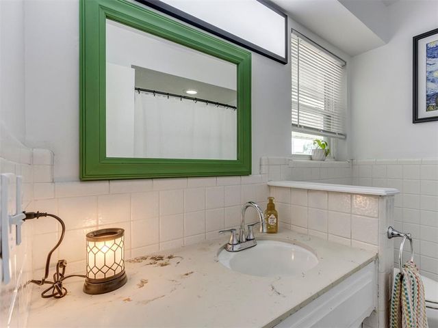 1610 SW 70th Street, Oklahoma City, OK 73159