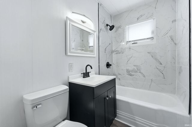 1833 Cherokee Road, Fort Wayne, IN 46808