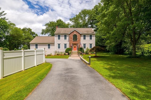 35 Burnap St., Auburn, MA 01501
