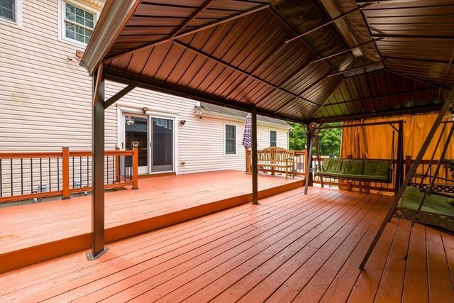 35 Burnap St., Auburn, MA 01501