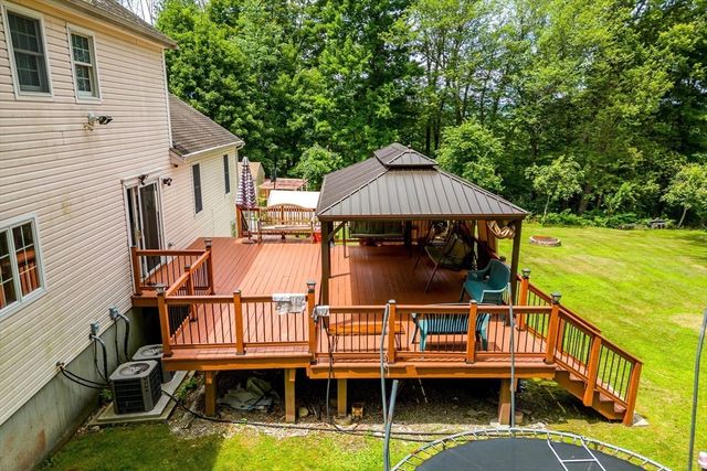 35 Burnap St., Auburn, MA 01501