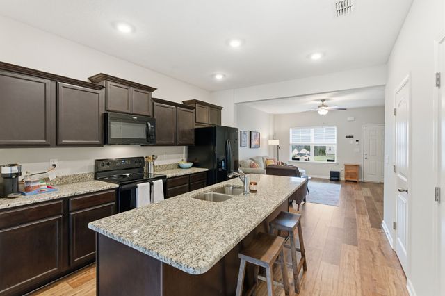 809 Bradburn Village Way, Antioch, TN 37013