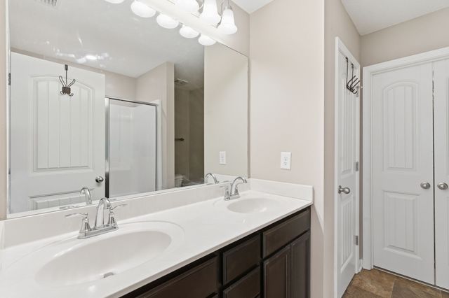 809 Bradburn Village Way, Antioch, TN 37013