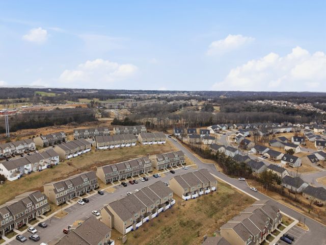809 Bradburn Village Way, Antioch, TN 37013