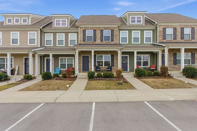 809 Bradburn Village Way, Antioch, TN 37013