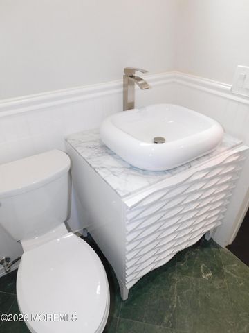 48 Broad Street, Freehold, NJ 07728