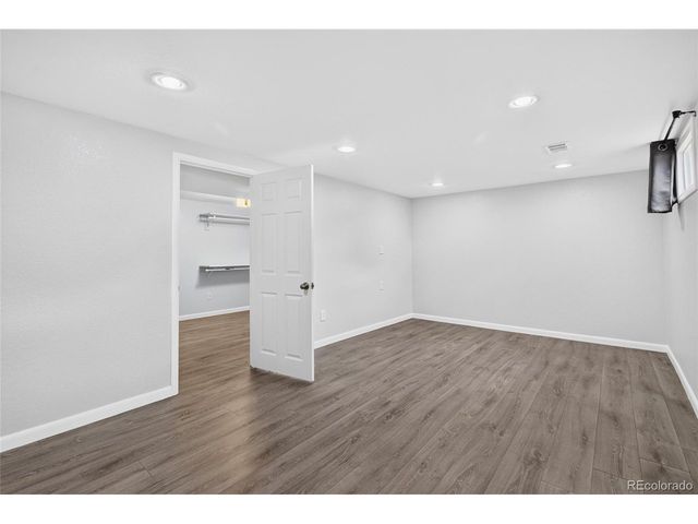 1473 S Dudley St, Lakewood, CO 80232