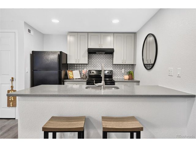 1473 S Dudley St, Lakewood, CO 80232