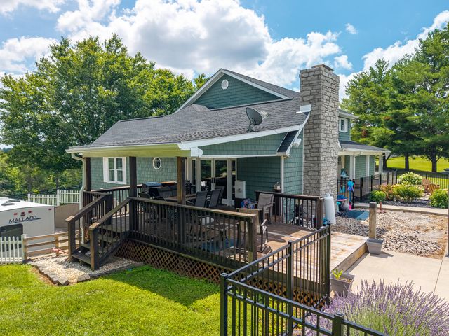 2003 Merlin Avenue, Somerset, KY 42503