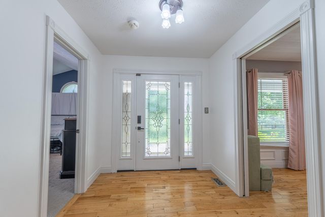 2003 Merlin Avenue, Somerset, KY 42503