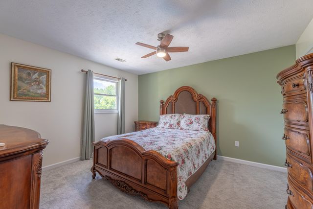 2003 Merlin Avenue, Somerset, KY 42503