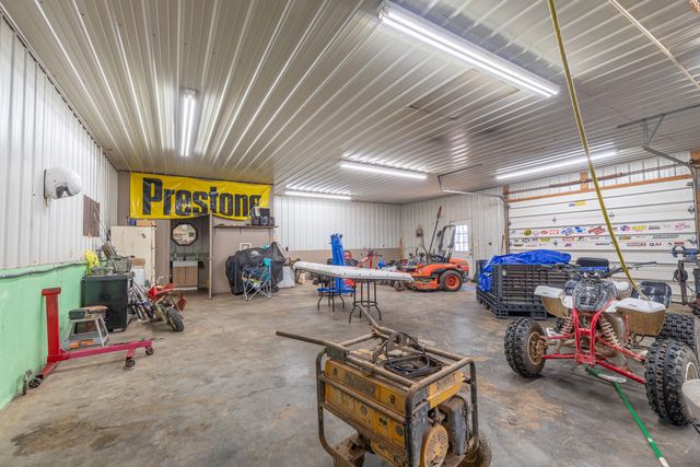 2003 Merlin Avenue, Somerset, KY 42503