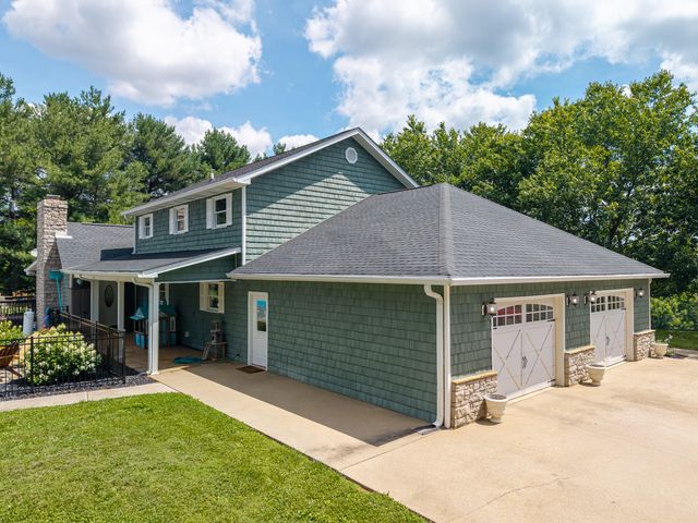 2003 Merlin Avenue, Somerset, KY 42503