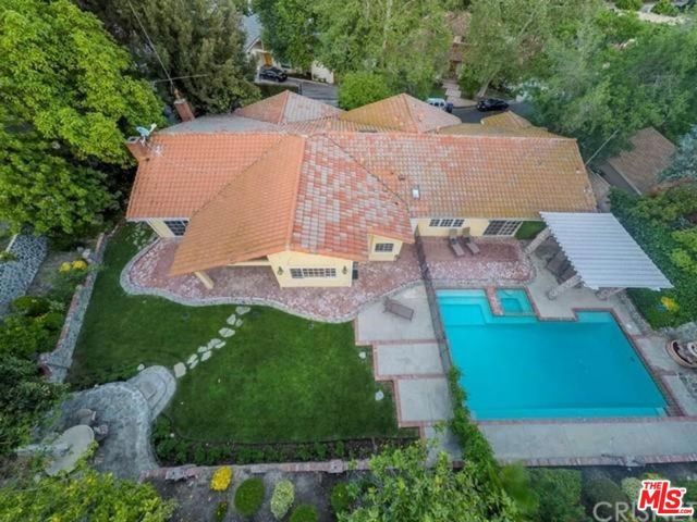 4949 PALOMAR Drive, Tarzana (los Angeles), CA 91356