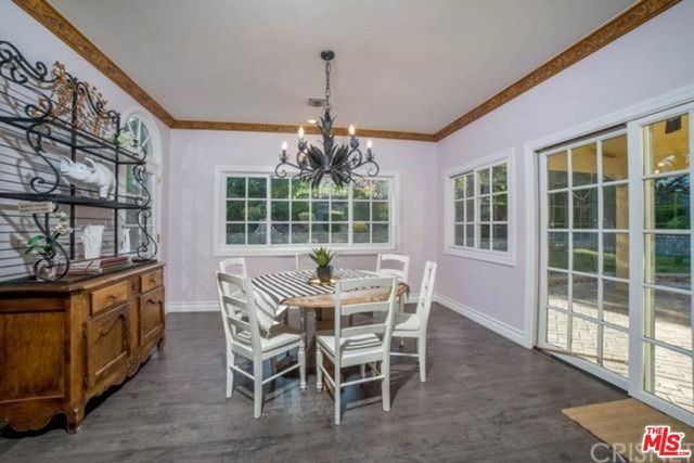 4949 PALOMAR Drive, Tarzana (los Angeles), CA 91356