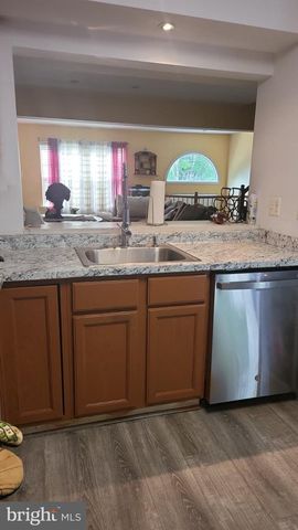 8142 MALLARD SHORE DR, Laurel, MD 20724