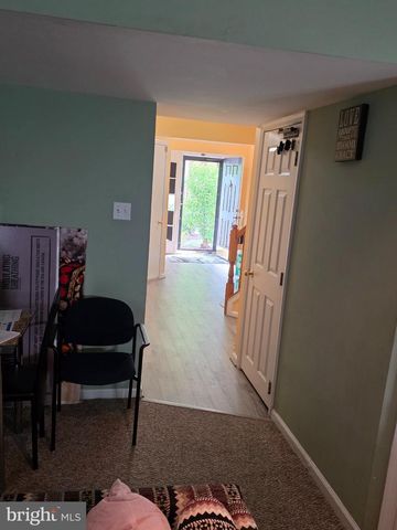 8142 MALLARD SHORE DR, Laurel, MD 20724