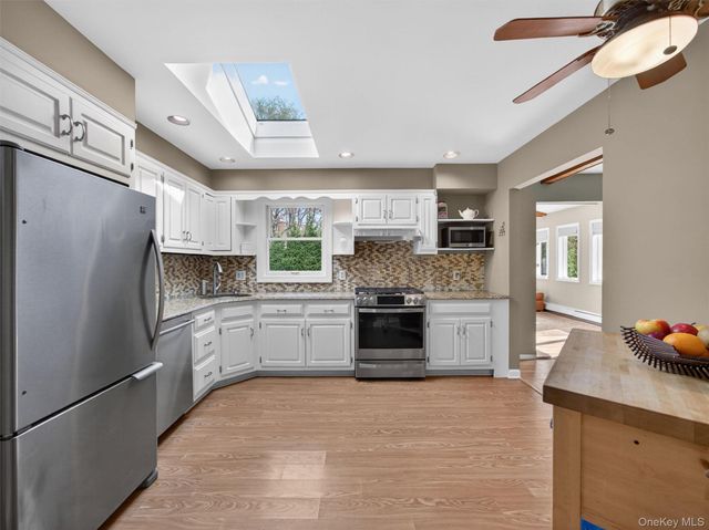 10 Michael Drive, Blauvelt, NY 10913