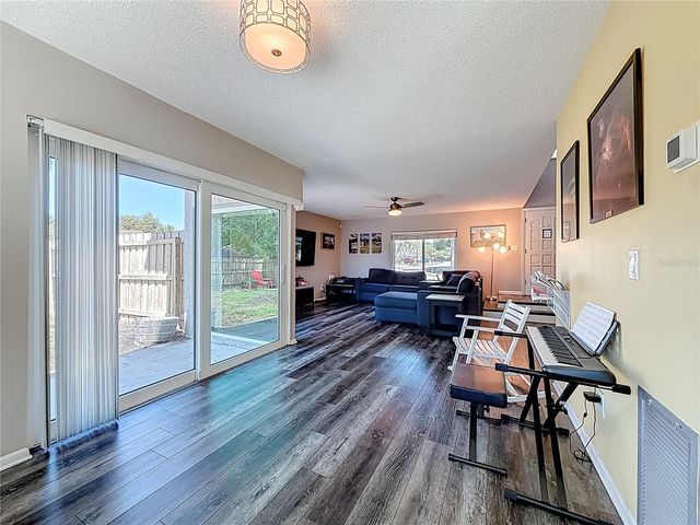 4510 VIEWRIDGE WAY, Tampa, FL 33624