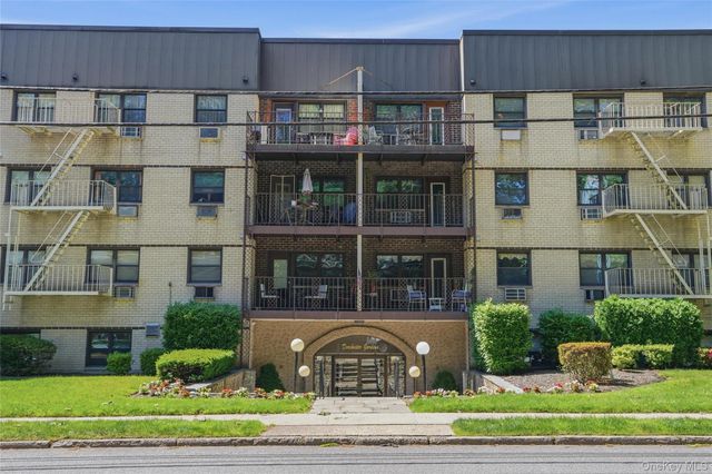 2241 Palmer Avenue 4M, New Rochelle, NY 10801