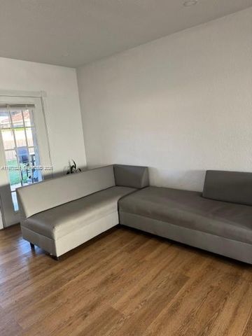 1325 W 4 lane, Hialeah, FL 33010