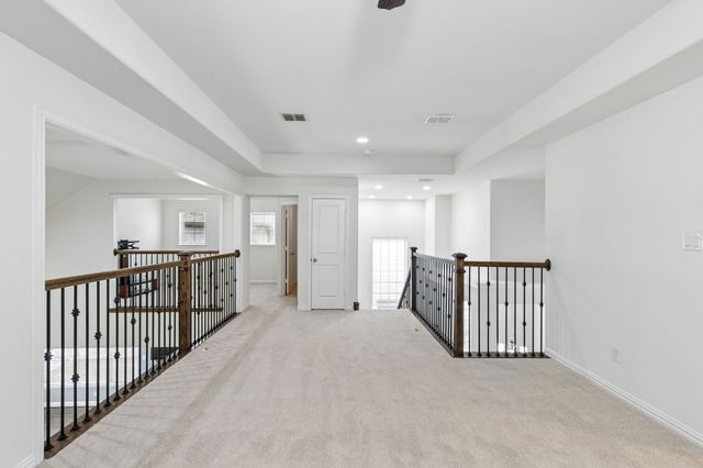 400 Warwick Boulevard, Lewisville, TX 75056