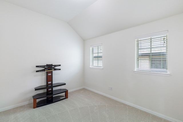 400 Warwick Boulevard, Lewisville, TX 75056