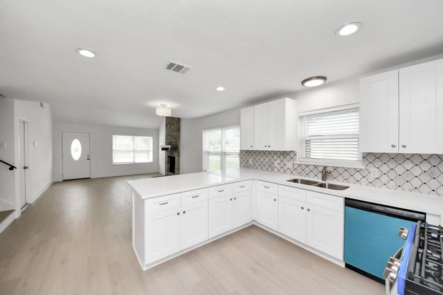 3614 Almington Lane, Houston, TX 77088